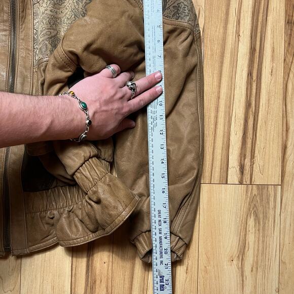 VINTAGE 80s Winlit Patchwork Leather Jacket Size M Western Bomber Jacket Printed - Picture 6 of 8